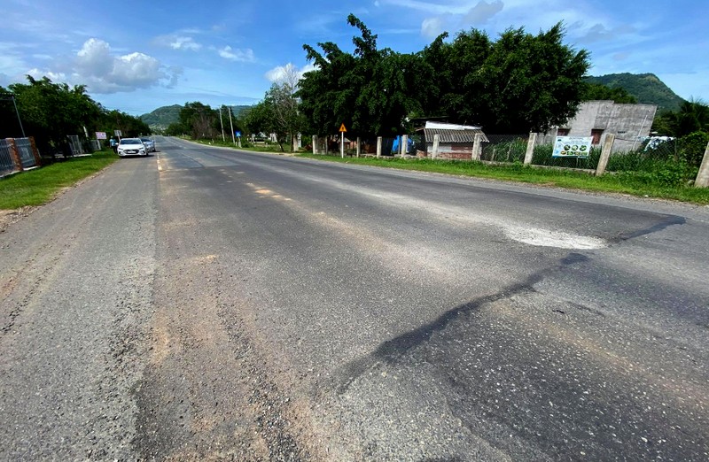 Hang loat thieu sot tai du an duong tranh Quoc lo 55-Hinh-2