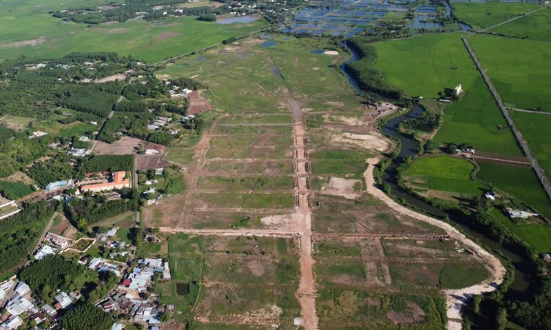 Ba Ria - Vung Tau kiem tra tinh hinh xay dung, rao ban dat nong nghiep phan lo