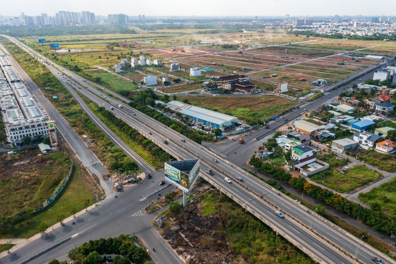 Gia dat nen tang nhanh, co noi len toi 200 trieu dong/m2