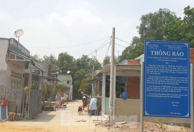 Hang tram khu dan cu 'moc' tu phat tren dat nong nghiep trong con 'sot' nong o Binh Duong