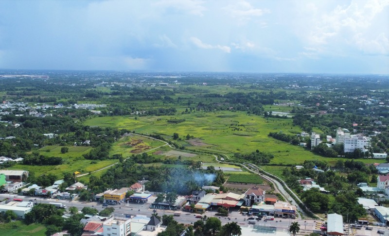 Binh Duong: Xu phat hang loat du an sai pham, huy dong von trai phep-Hinh-3