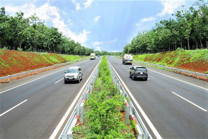 Phe duyet dau tu cao toc Dau Giay - Tan Phu hon 8.300 ti dong