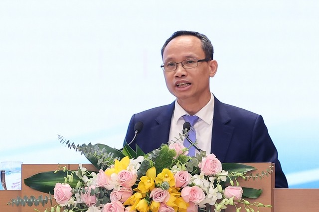 TS Can Van Luc: Nguoi Viet can 23,5 nam thu nhap de mua duoc nha o