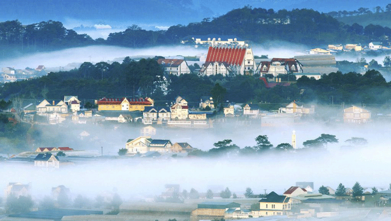 Da Lat dau gia nhieu nha dat, biet thu