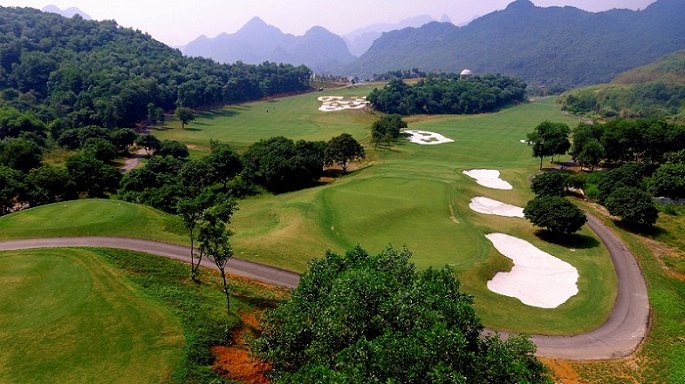 Chu dau tu 2 du an san golf vua duoc phe duyet o Quang Nam va Lao Cai la ai?