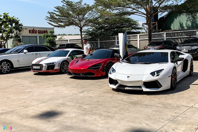 Hang chuc sieu xe Car Passion hoi ngo tai pho bien Vung Tau-Hinh-6