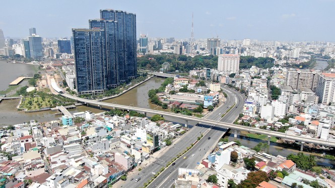 Cuoc dua cua hang loat cao oc 'du bam' tuyen metro Ben Thanh-Suoi Tien-Hinh-2