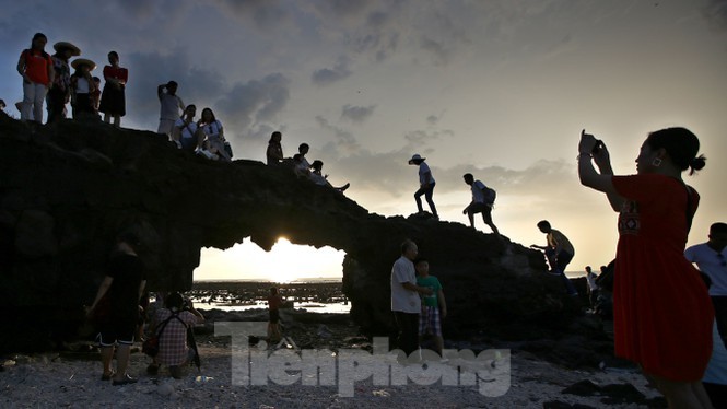 Bo Van hoa yeu cau thu hoi van ban ‘xin’ 400 ve may bay, kiem diem trach nhiem