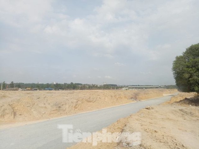 Day la cac du an chua du phap ly nhung da xay va rao ban tran lan o Binh Duong-Hinh-6