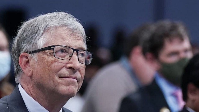 Ty phu giau thu tu the gioi Bill Gates hoi tiec dieu gi khi roi Harvard?