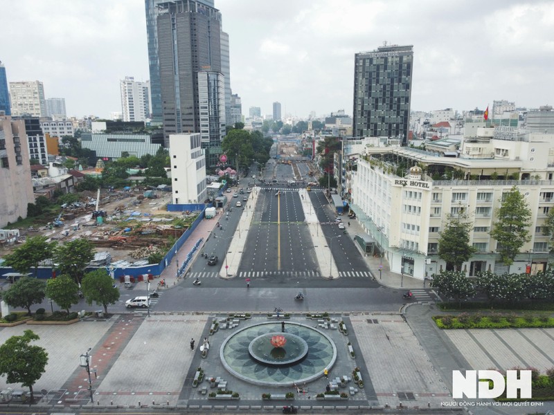 Chi tiet 2 du an bo hoang hang chuc nam, co moc um tum tren dat vang giua TP HCM-Hinh-8