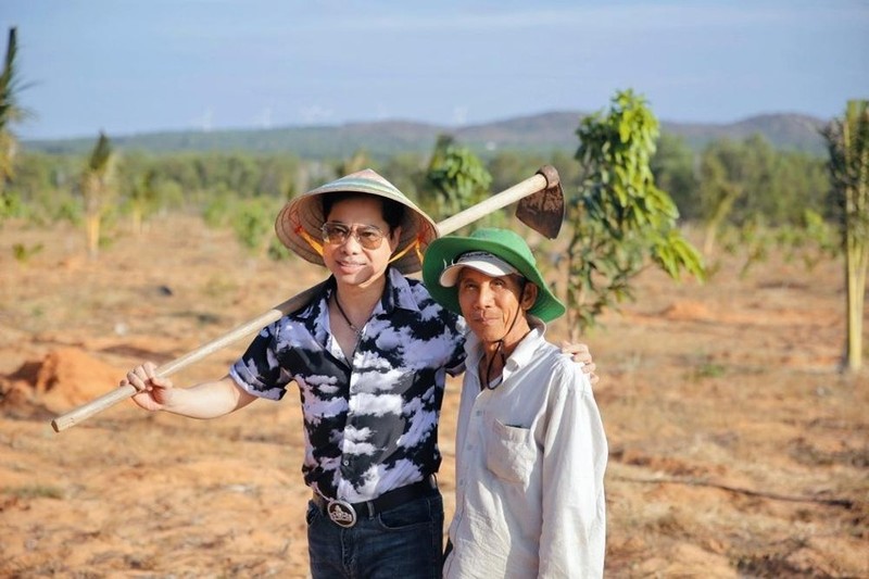 Binh Thuan no gi ve vu 'ca si Ngoc Son mua 50 ha dat nong nghiep xay dung trai phep'?-Hinh-2