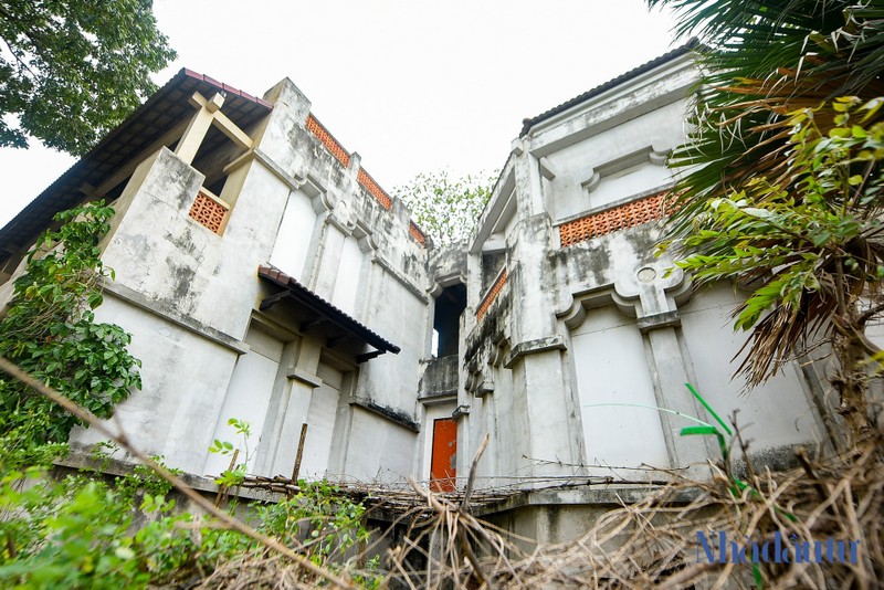 Nhech nhac biet thu xay khong phep tren dat Cang Ha Noi-Hinh-4