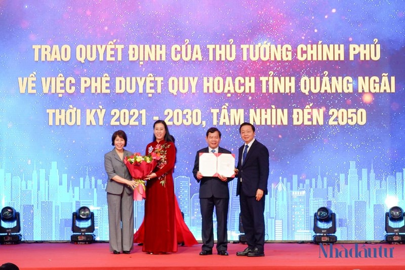 Pho Thu tuong Tran Hong Ha: 'Quy hoach se tao ra xung luc moi cho Quang Ngai'-Hinh-2