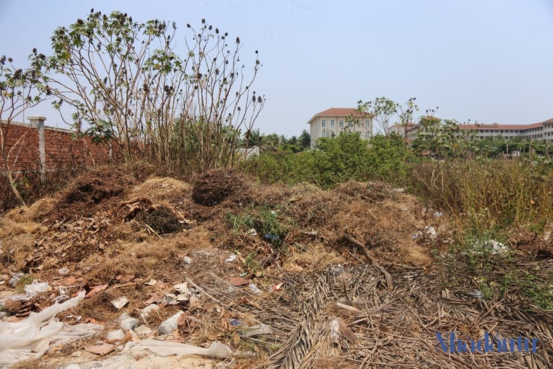 Ben trong khu du lich bien lien quan den Vu 'nhom' bo hoang nhieu nam-Hinh-6