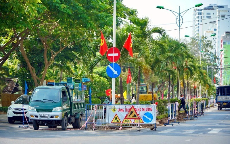 Khanh Hoa: Cong ty TNHH Dung Loi trung gan nhu tuyet doi cac goi thau tham gia-Hinh-2