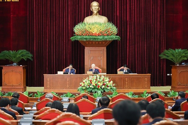 Khai mac Hoi nghi lan thu chin Ban Chap hanh Trung uong Dang khoa XIII