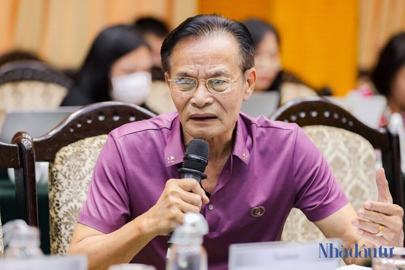 TS. Le Xuan Nghia: 'Bo doc quyen nhap khau vang, duoc nhieu mat it!'