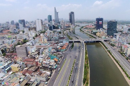 Oto vao trung tam Sai Gon se dong phi tu 40.000 - 60.000 dong/luot-Hinh-2