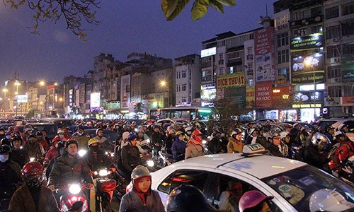 Tang cuong lam viec online, Ha Noi do lo tac duong