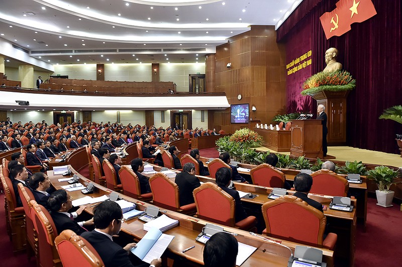 Uy vien Bo Chinh tri phai chu dong xin tu chuc khi khong du uy tin