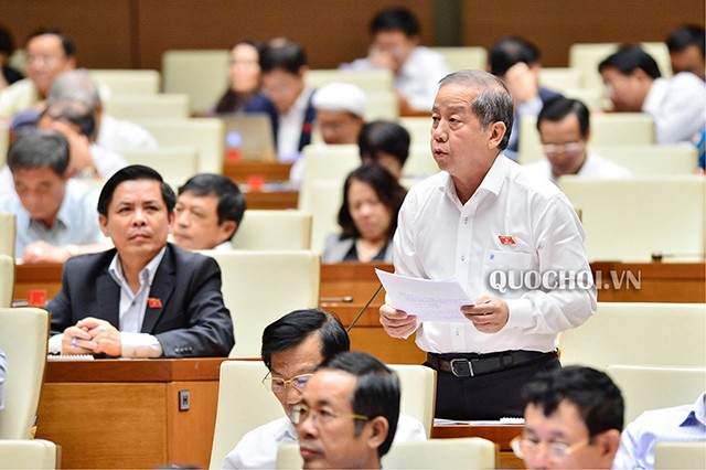 Di doi 4.200 ho dan khoi kinh thanh Hue: Chu tich tinh noi gi?