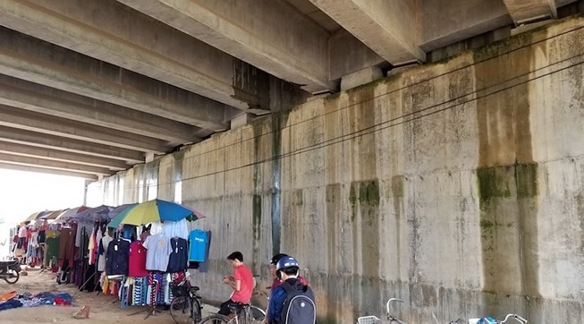 Nhieu cau tren cao toc Da Nang - Quang Ngai van tham nuoc-Hinh-3