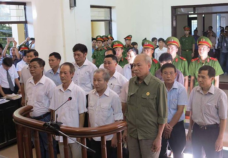 Đề nghị mức án cao cho các bị cáo sai phạm đất ở Đồng Tâm De nghi muc an cao cho cac bi cao sai pham dat o Dong Tam