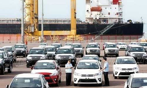 Ôtô khẩu từ Indonesia về Việt Nam gấp 6 lần Thái Lan Oto khau tu Indonesia ve Viet Nam gap 6 lan Thai Lan