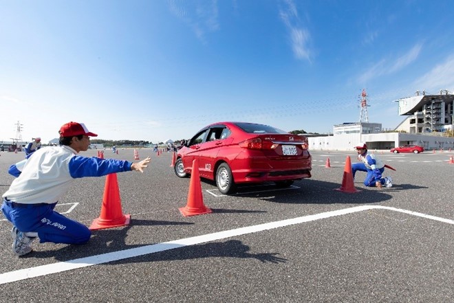 Honda Việt Nam dẫn đầu thi lái xe an toàn tại Nhật Bản - Hình 3 Honda Viet Nam dan dau thi lai xe an toan tai Nhat Ban-Hinh-3