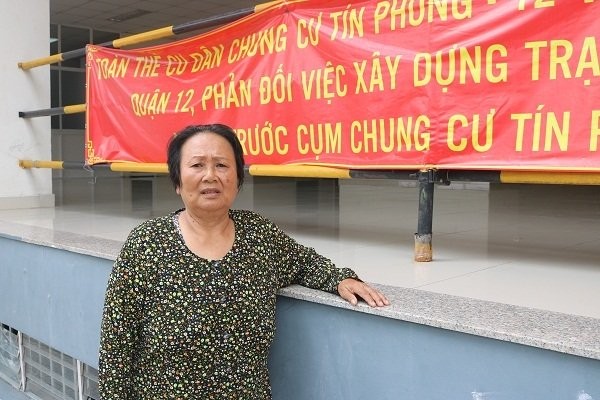 Bi hai chuyen thao chay khoi mui rac Nam Sai Gon