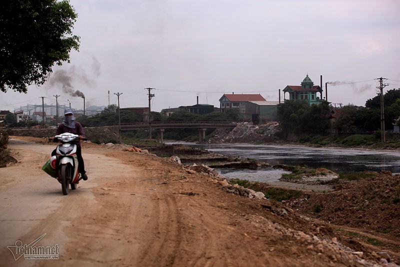 Bit cua, buong rem an com giua Bac Ninh-Hinh-8