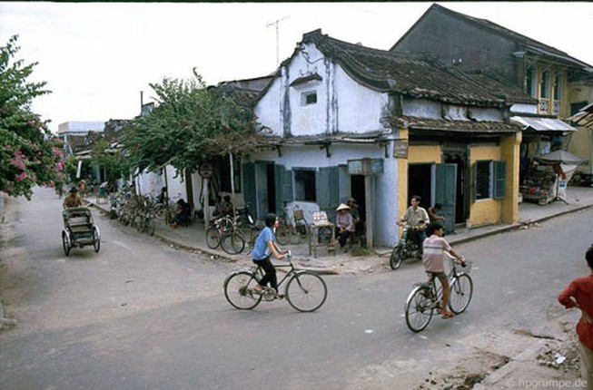 Pho co Hoi An nhung nam 90 dep nguyen so