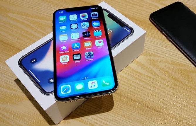 Day la cach tao ra mot chiec iPhone X gia 10 trieu