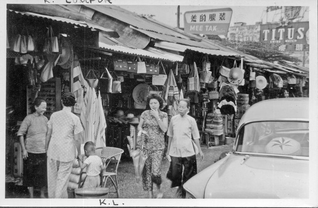 Chiem nguong Malaysia dau thap nien 1960 qua ong kinh nguoi phuong Tay-Hinh-7