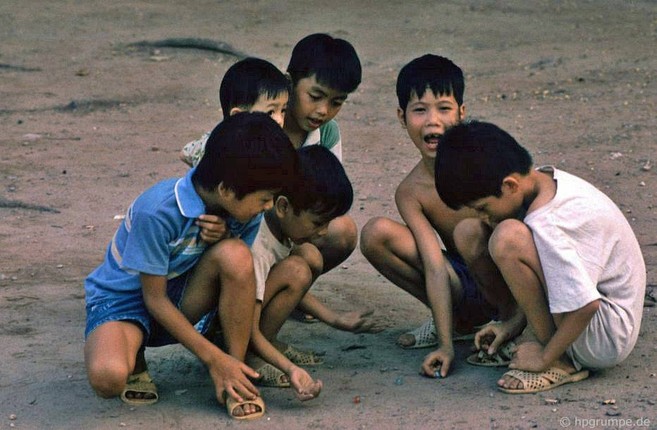 Nhung khoanh khac binh yen dau thap nien 1990 o Ha Noi-Hinh-6