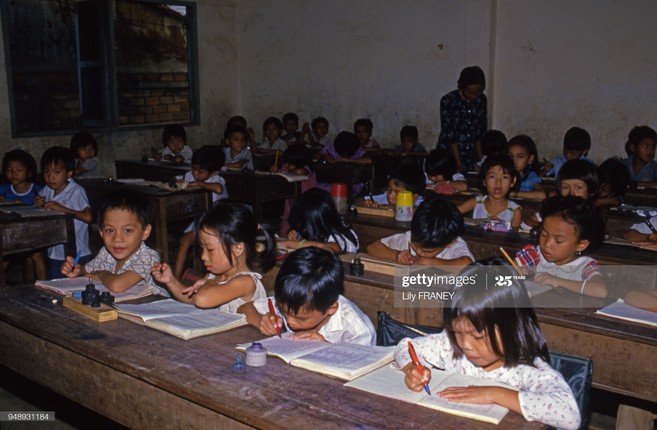 'Mot thoi de nho' voi bo anh tre em Ha Noi nam 1987-Hinh-14