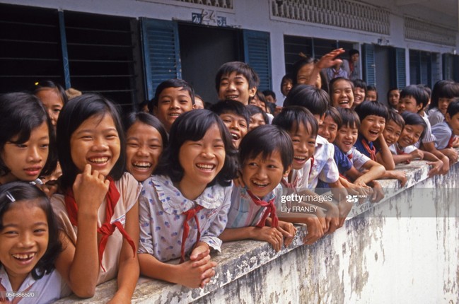 'Mot thoi de nho' voi bo anh tre em Ha Noi nam 1987-Hinh-2