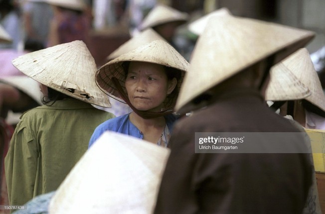 Net moc mac cua Hue va Da Nang vao nam 1994-Hinh-11