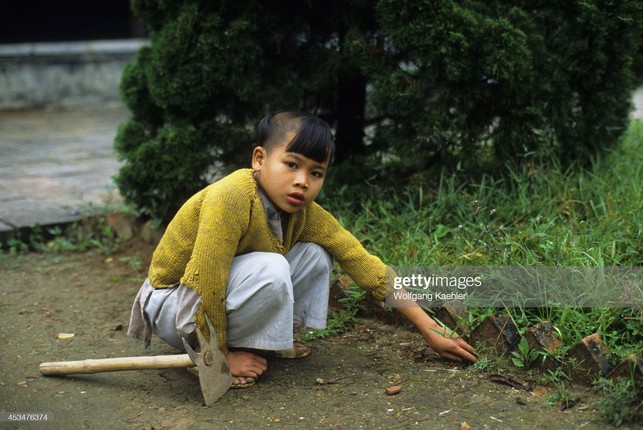 Anh dep ve Hue va Da Nang vao nam 1992-Hinh-7