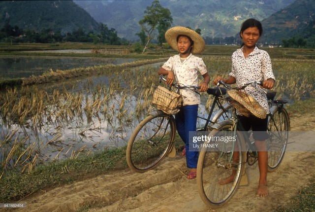 Chum anh dong que mien Bac thanh binh nam 1987-Hinh-9