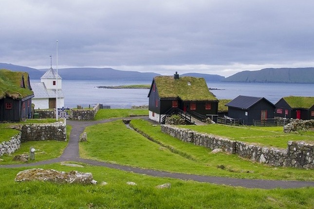 Chi 1 nguoi nhiem COVID-19, quan dao Faroe co gi dac biet?