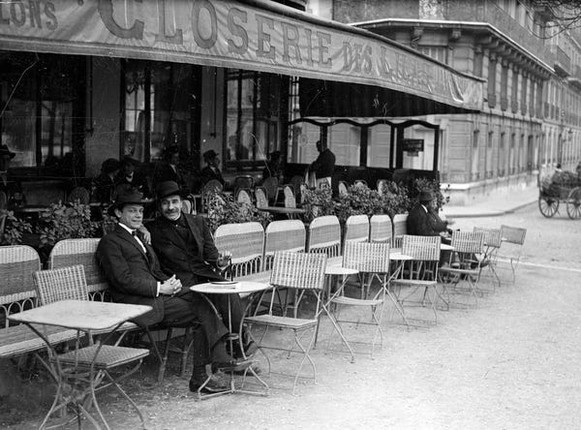 Quay cham cuoc song o thu do Paris qua loat anh lich su-Hinh-8