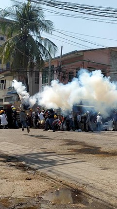 Bieu tinh o Myanmar: Dien bien moi nhat-Hinh-9