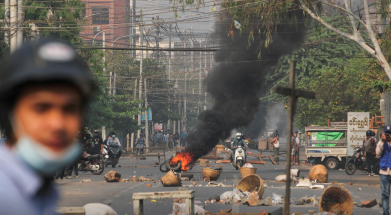 Khoi lua mu mit o Myanmar, 91 nguoi thiet mang-Hinh-3