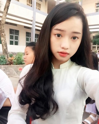 Thuy Vi chuong mot ho bao sau on ao voi thieu gia Phan Thanh