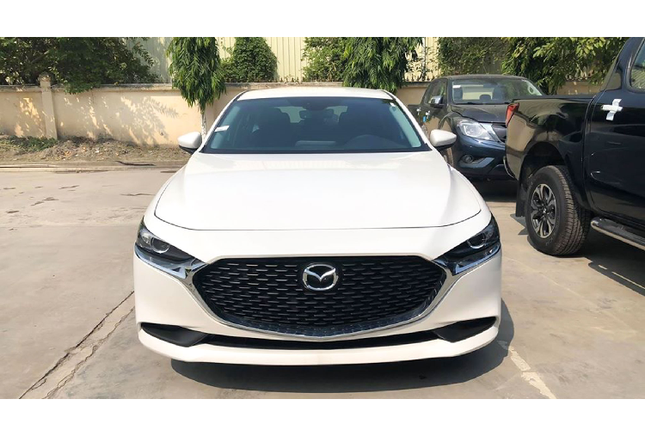 Can canh Mazda3 moi ban tieu chuan gia ban gan 720 trieu-Hinh-3