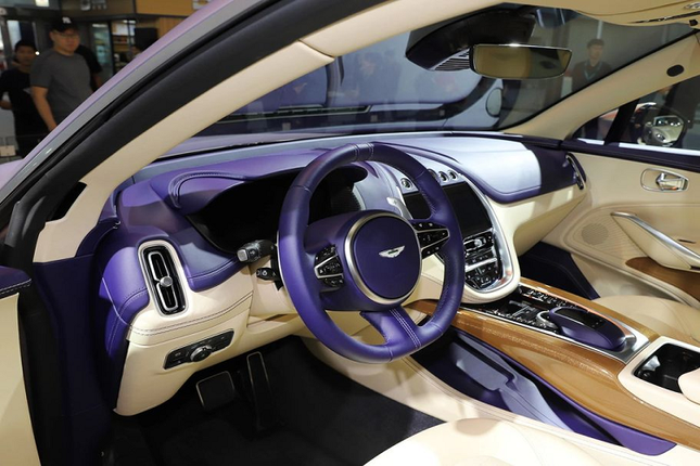 Sieu SUV Aston Martin DBX ra mat thi truong hon ty dan Trung Quoc-Hinh-5