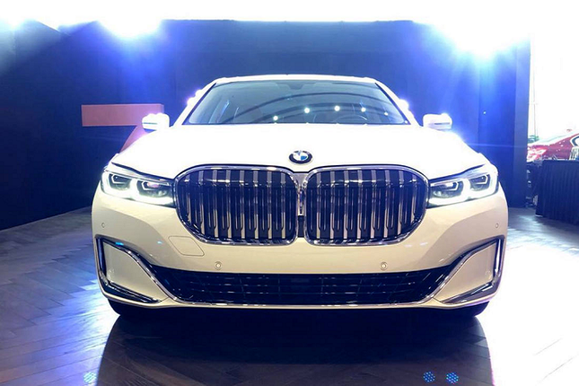 Can canh BMW 7-Series 2020 gan 5,6 ty dong vua ve Viet Nam