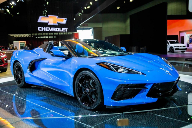 Chevrolet Corvette C8 2020 tang gia ban len gan 2 ty dong?-Hinh-4